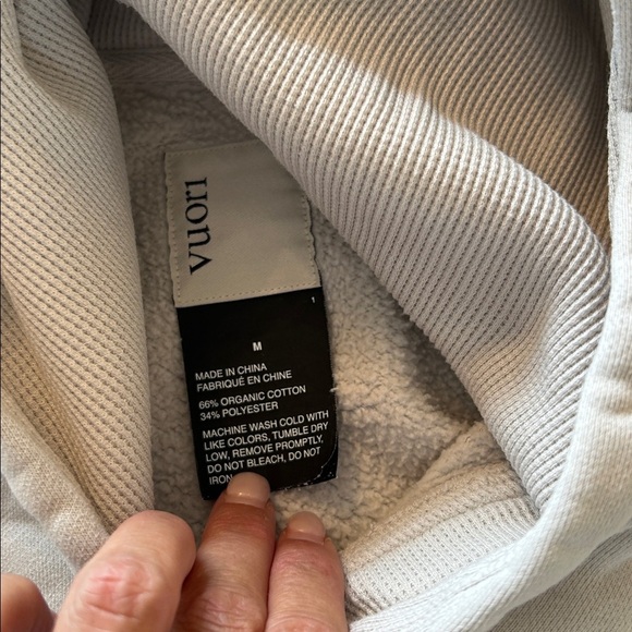 Vuori Seaside Hoodie in Salt - Picture 6 of 6